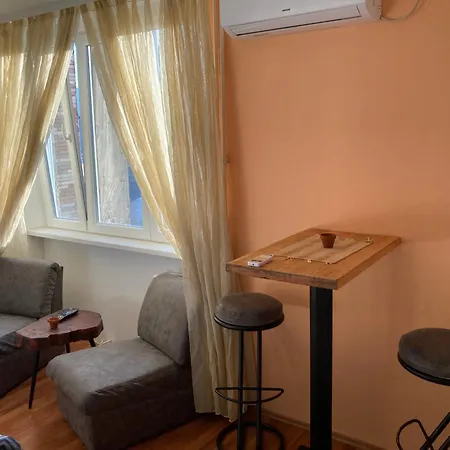 Piazza Liberta דירה