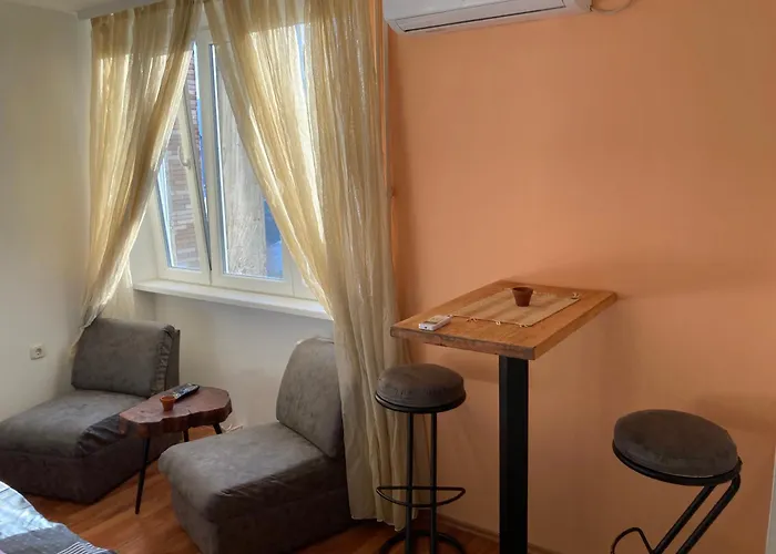 Piazza Liberta Apartment